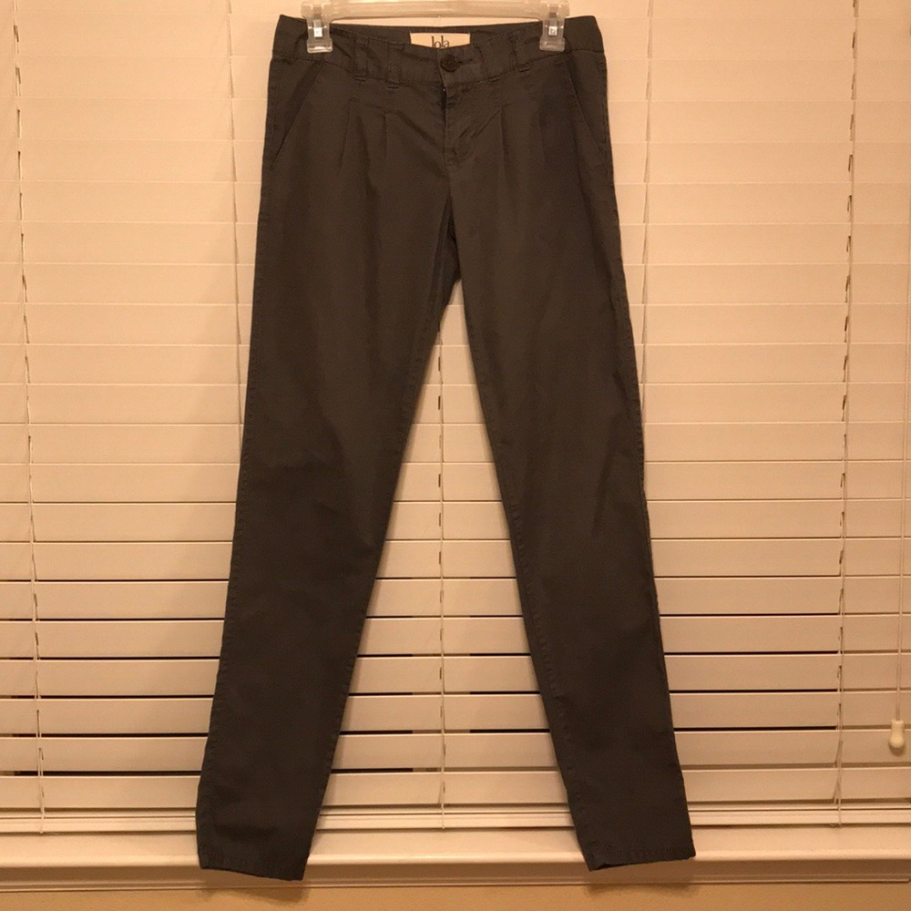 Lola gray trouser